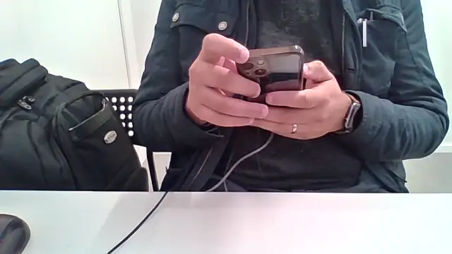 Snapshot of Moreno_Casado_Safado chatting on February 2, 10:03 am Moreno Casado Safado online show from February 2, 10:03 am