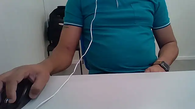 Snapshot of Moreno_Casado_Safado chatting on June 26, 7:46 am Moreno Casado Safado online show from June 26, 7:46 am