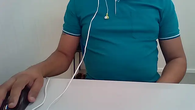 Snapshot of Moreno_Casado_Safado chatting on July 21, 12:18 pm Moreno Casado Safado online show from July 21, 12:18 pm