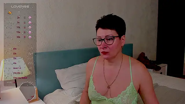 JennyMons online show from February 17, 8:44 am