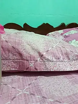 Snapshot of Puja_1230 chatting on December 22, 6:16 pm Puja 1230 online show from December 22, 6:16 pm