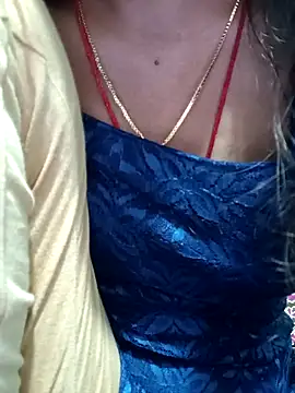 Snapshot of Puja_1230 chatting on February 14, 4:37 pm Puja 1230 online show from February 14, 4:37 pm