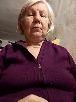 KlaudiaDarling online show from February 5, 3:49 pm