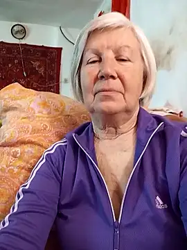 KlaudiaDarling online show from March 23, 9:24 am