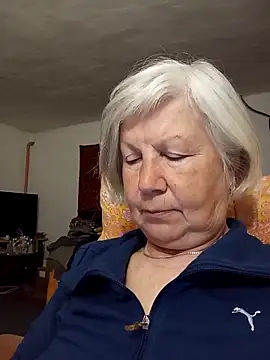 KlaudiaDarling online show from March 27, 11:04 pm