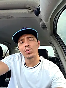 HoofedCylinder online show from April 12, 4:56 pm