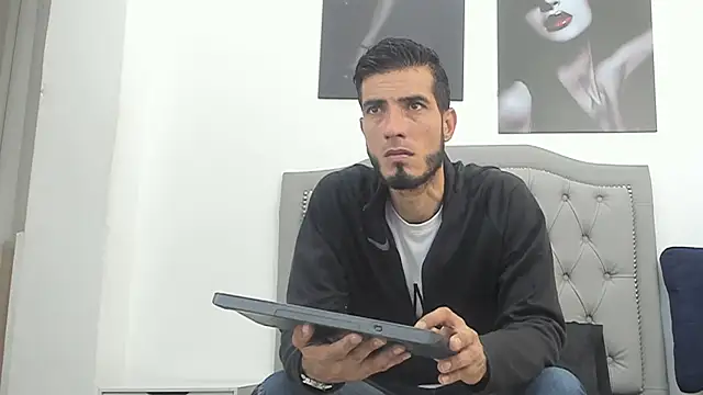 Snapshot of marc_ruffa chatting on February 20, 7:58 pm marc ruffa online show from February 20, 7:58 pm