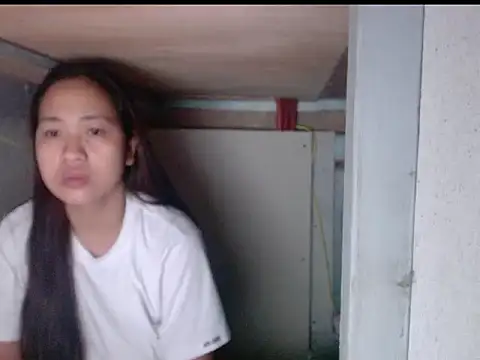 Snapshot of HottiesAsianAriane chatting on February 7, 5:05 pm HottiesAsianAriane online show from February 7, 5:05 pm