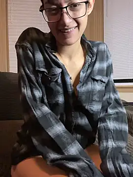 Snapshot of FaiiryArii chatting on January 12, 4:29 am FaiiryArii online show from January 12, 4:29 am