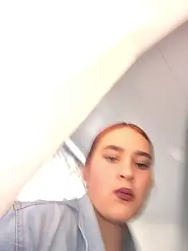 Snapshot of Hanna_89 chatting on January 8, 8:44 pm Hanna 89 online show from January 8, 8:44 pm