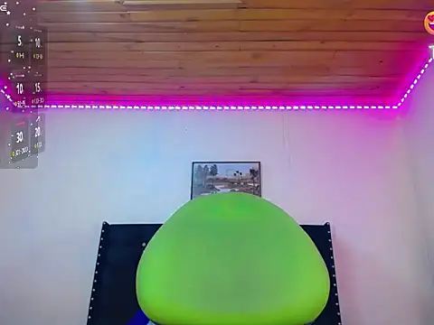 AlondraGill 11 online show from March 17, 3:33 am