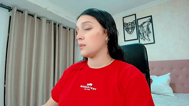 littlemolly walcott online show from March 21, 10:46 pm