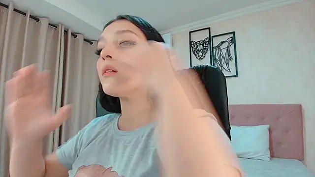 Snapshot of littlemolly_walcott chatting on July 25, 10:29 pm littlemolly walcott online show from July 25, 10:29 pm