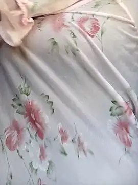 Snapshot of fingerbit07 chatting on March 24, 5:34 am fingerbit07 online show from March 24, 5:34 am