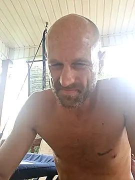 Snapshot of mechanicmark chatting on July 28, 12:48 pm mechanicmark online show from July 28, 12:48 pm