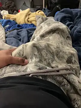 elpapigrande12 online show from March 29, 2:33 am