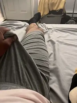 elpapigrande12 online show from April 25, 2:25 am