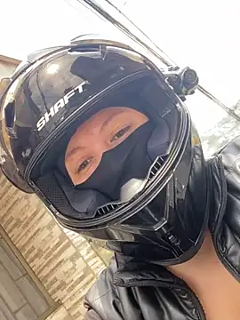 Scarlet auraa online show from February 27, 5:02 pm