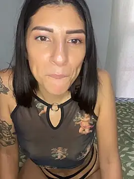 Snapshot of moronoiroficial chatting on March 2, 3:08 pm moronoiroficial online show from March 2, 3:08 pm