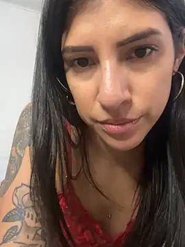 Snapshot of moronoiroficial chatting on March 3, 4:24 pm moronoiroficial online show from March 3, 4:24 pm