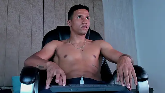 Liam Mush online show from March 20, 8:25 pm