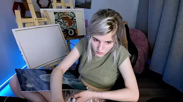 Snapshot of aspiringimp chatting on March 1, 9:28 pm aspiringimp online show from March 1, 9:28 pm