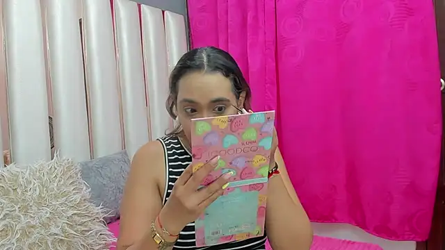 IsabelaAcosta online show from February 9, 1:26 pm