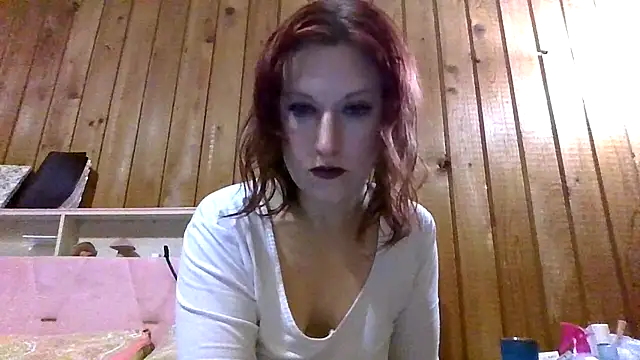 Snapshot of Redheaded_Siren chatting on February 1, 11:09 am Redheaded Siren online show from February 1, 11:09 am