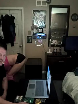 Daddyngirl69169 online show from February 19, 7:15 am