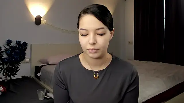 m1sss1nful online show from April 4, 4:11 am