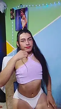 Snapshot of Selena_Nova chatting on April 21, 1:53 am Selena Nova online show from April 21, 1:53 am