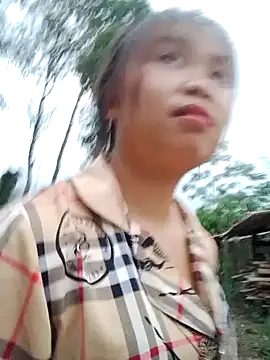  Bong 02 online show from April 19, 11:20 am