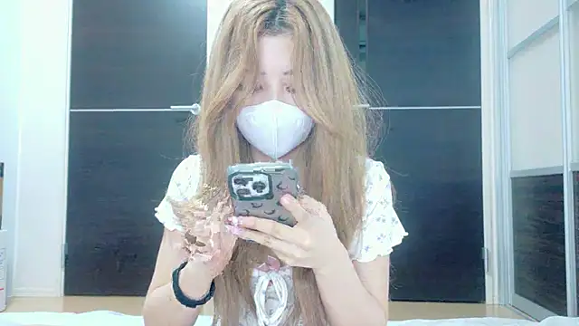 Sena o0 online show from March 9, 12:09 pm