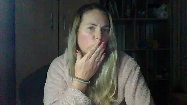 VikiLove765 online show from February 4, 8:58 pm