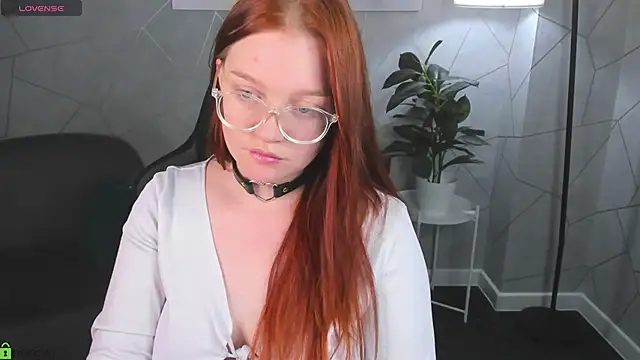 Snapshot of Gloria_Gordon chatting on June 29, 3:56 pm Gloria Gordon online show from June 29, 3:56 pm