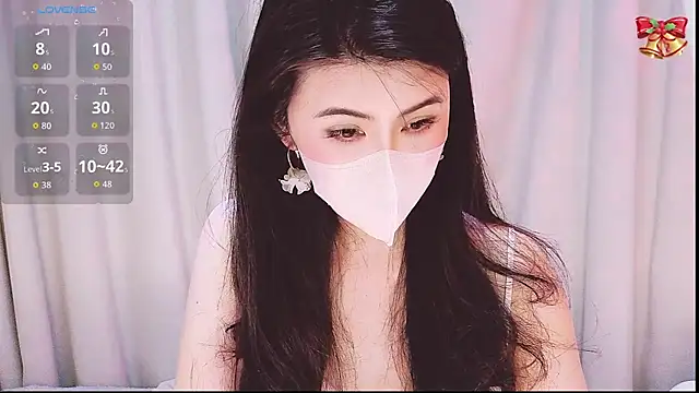 Snapshot of 1-Emma-1 chatting on May 16, 11:31 am 1-Emma-1 online show from May 16, 11:31 am