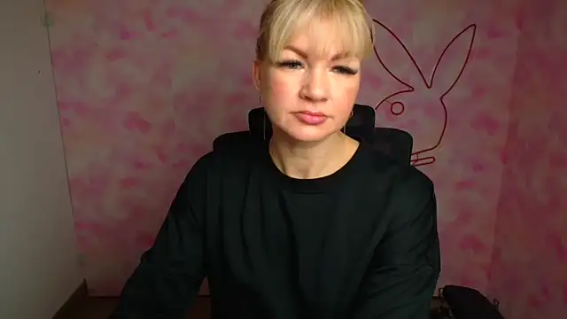 Madonna Fire online show from March 9, 12:20 pm