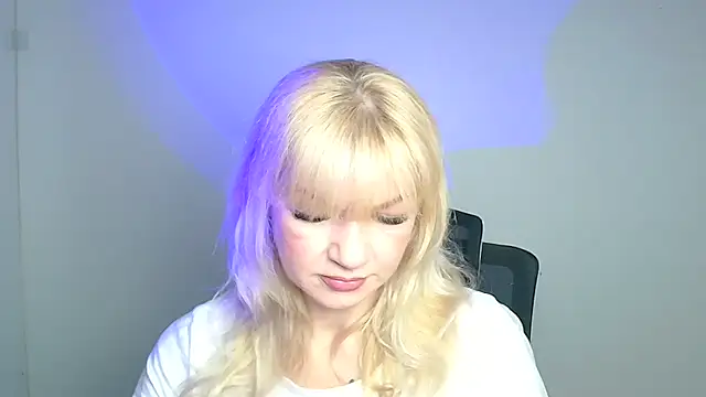 Madonna Fire online show from March 19, 1:15 pm