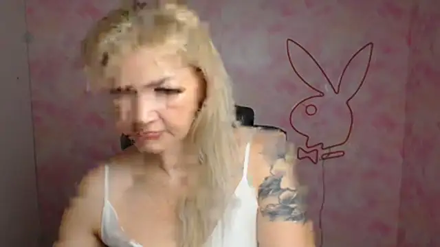 Madonna Fire online show from March 28, 7:08 am