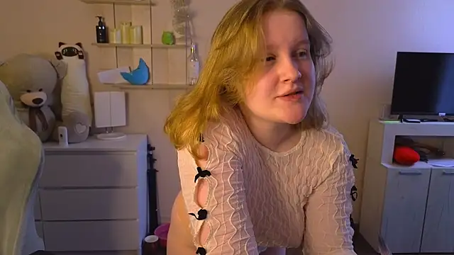 Ol1via online show from April 23, 3:19 am