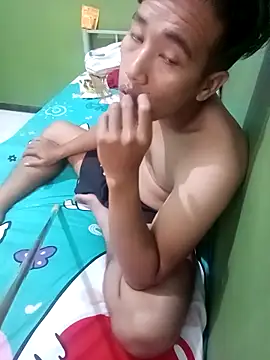 Reynalx online show from March 9, 1:42 am