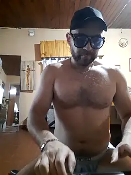 Snapshot of rudyranger chatting on January 6, 8:23 pm rudyranger online show from January 6, 8:23 pm