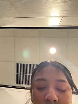 AnahiSkye online show from March 13, 5:52 pm