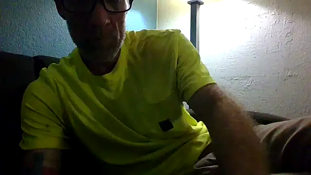Snapshot of tittycum3636 chatting on March 25, 2:17 am tittycum3636 online show from March 25, 2:17 am