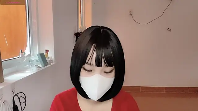 Snapshot of Tieu-May chatting on February 7, 7:12 am Tieu-May online show from February 7, 7:12 am