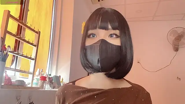 Snapshot of Tieu-May chatting on February 15, 7:51 am Tieu-May online show from February 15, 7:51 am