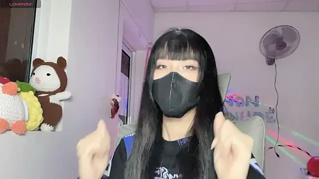 Snapshot of Tieu-May chatting on July 16, 9:54 pm Tieu-May online show from July 16, 9:54 pm