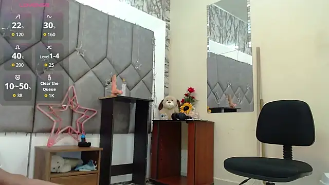 Snapshot of Antwan145 chatting on March 3, 2:45 pm Antwan145 online show from March 3, 2:45 pm