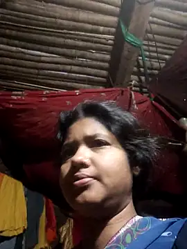 Snapshot of Horny-Rashi chatting on February 7, 12:58 am Horny-Rashi online show from February 7, 12:58 am