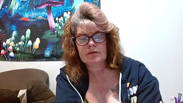 ladylavende3 online show from February 10, 11:14 am